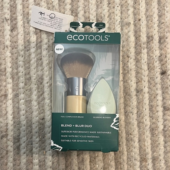 New in box eco tools blend + blur duo - Picture 1 of 2